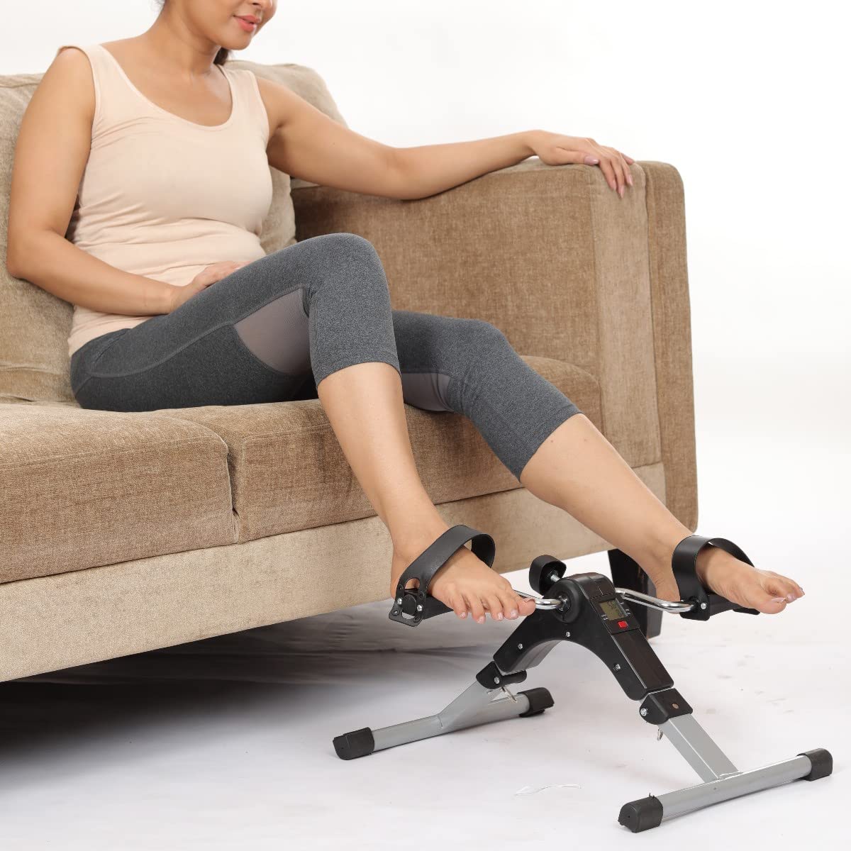 Pedal exercise wheel cycle